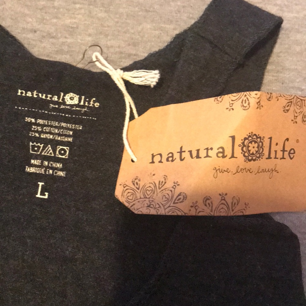 Tank top - Picture 3 of 4